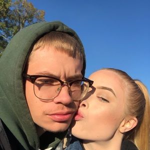 Meet your Posher, Chandler